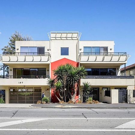 Cozy 1 Bedder In St Kilda With Balcony Lägenhet Melbourne Exteriör bild